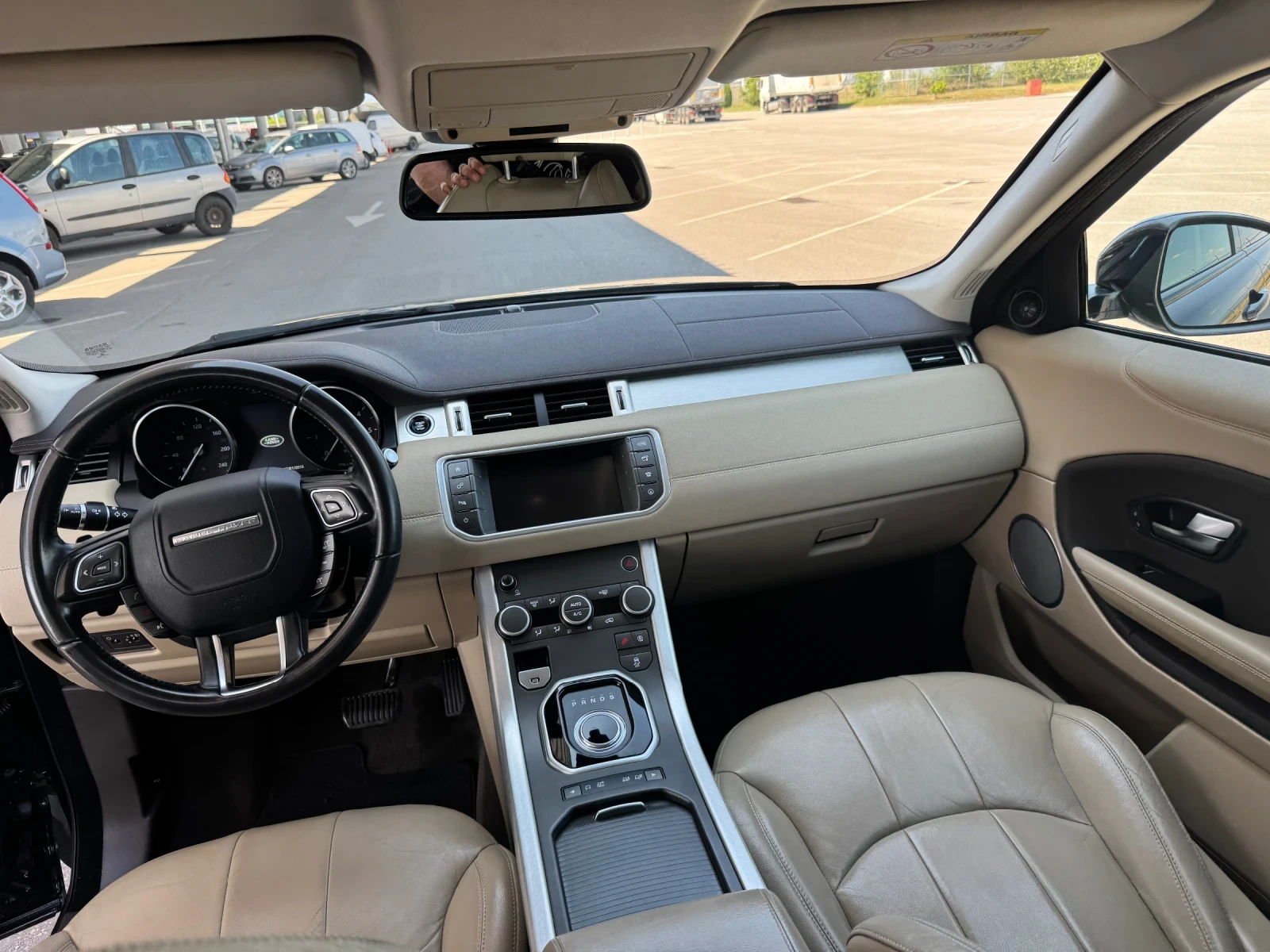 Land Rover Range Rover Evoque, снимка 6 - Автомобили и джипове - 55480963