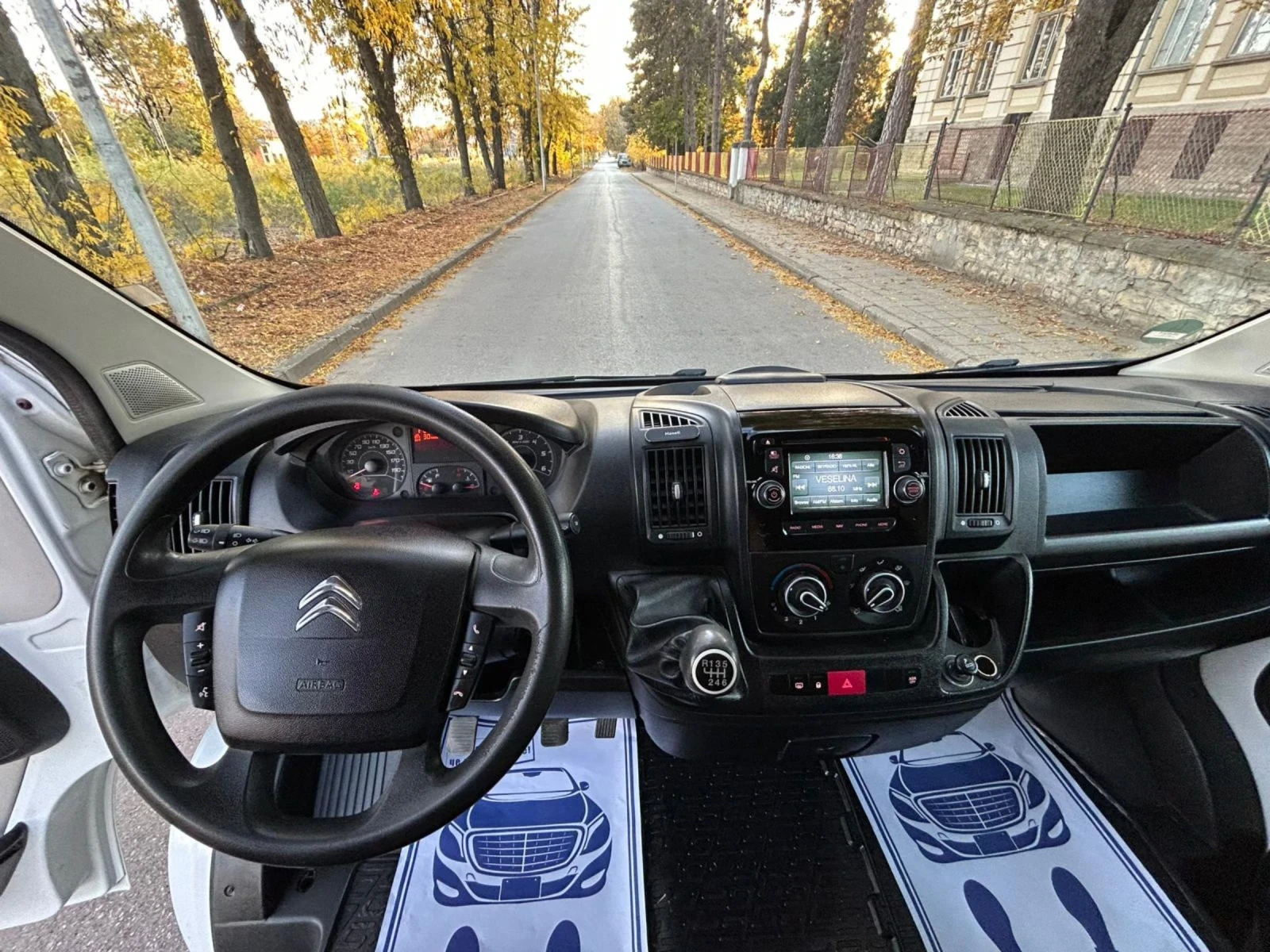 Citroen Jumper 2.2HDI L2H2 - изображение 9