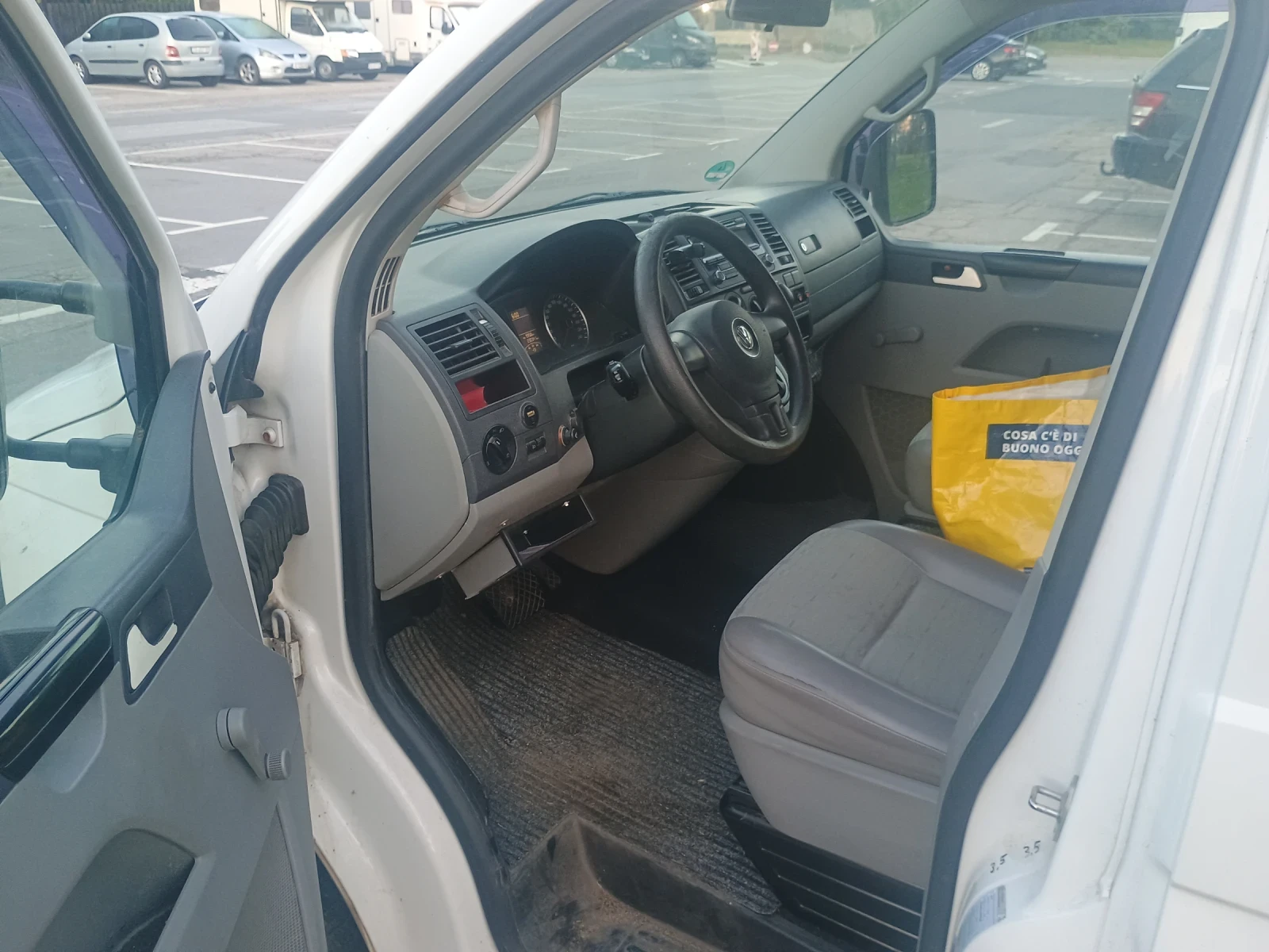 VW Caravelle 2.0TDI 180 4motion DSG, снимка 9 - Бусове и автобуси - 55074273