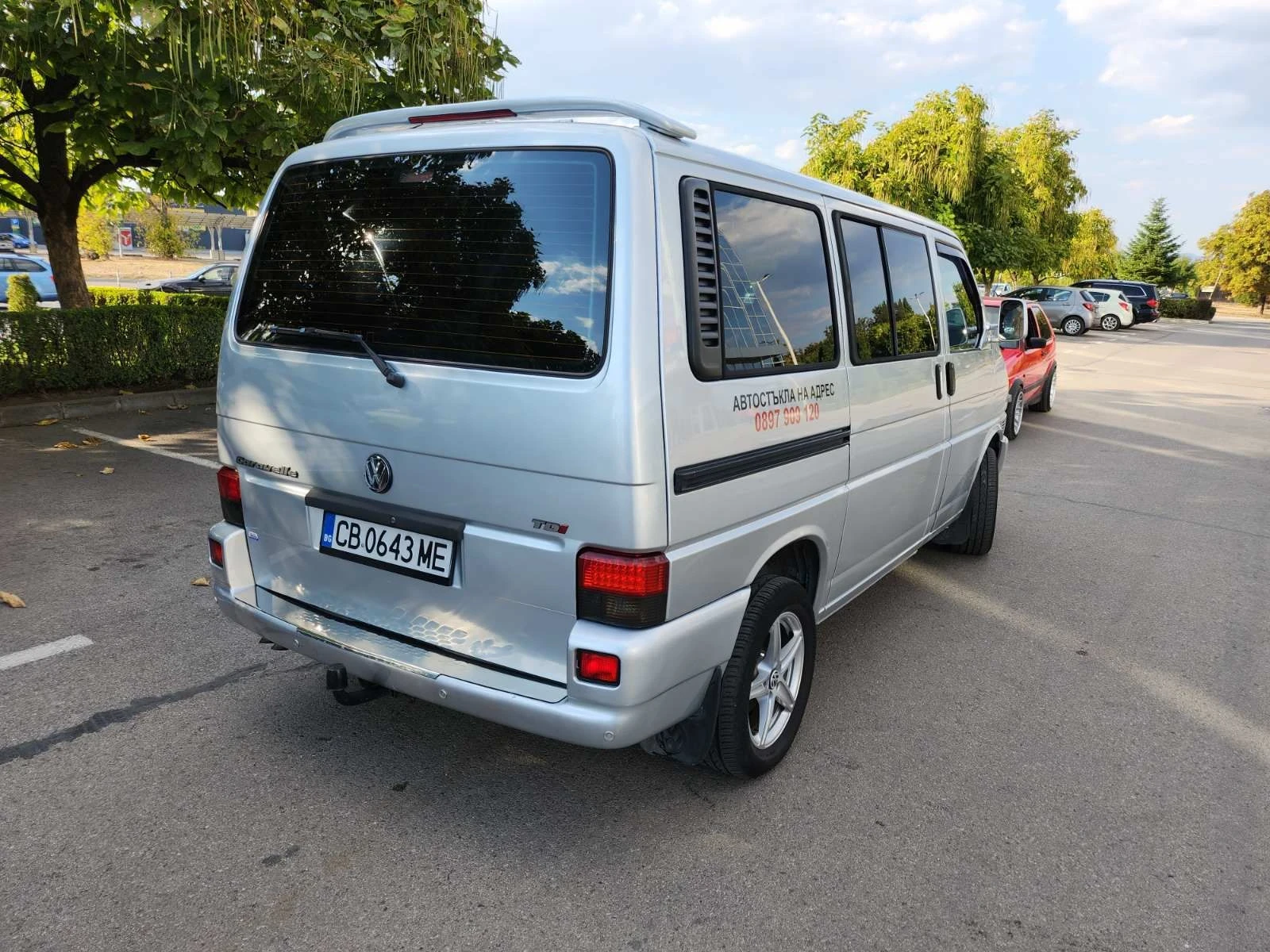 VW Caravelle 2.5TDI-102 КС.8+ 1места, снимка 3 - Бусове и автобуси - 56137066