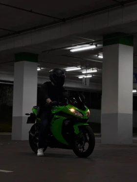 Kawasaki Ninja 300 | Mobile.bg    2