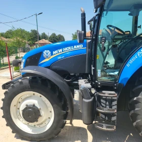 Трактор New Holland T5.105, снимка 3