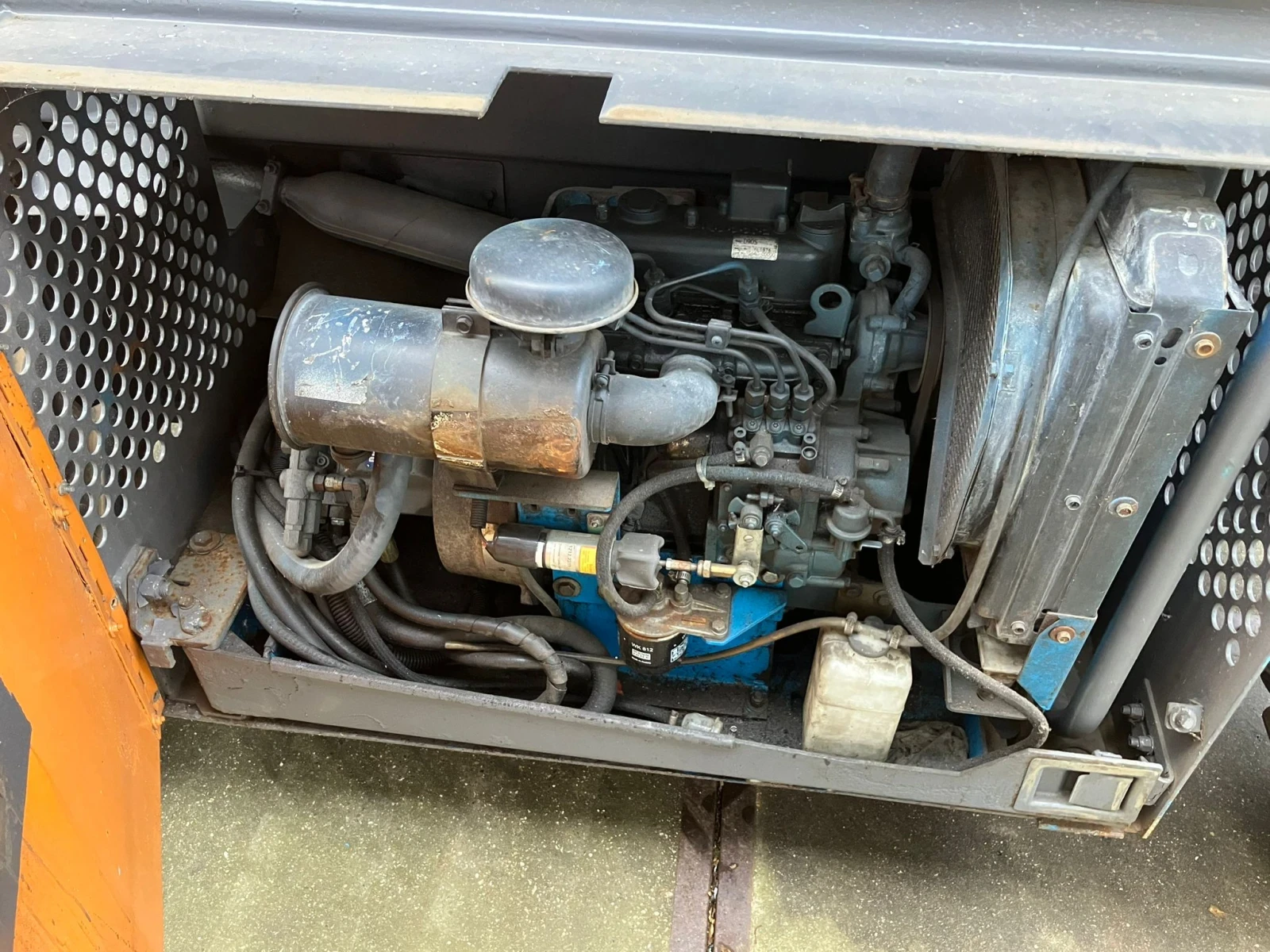 Автовишка Друга марка, снимка 8 - Индустриална техника - 54217781