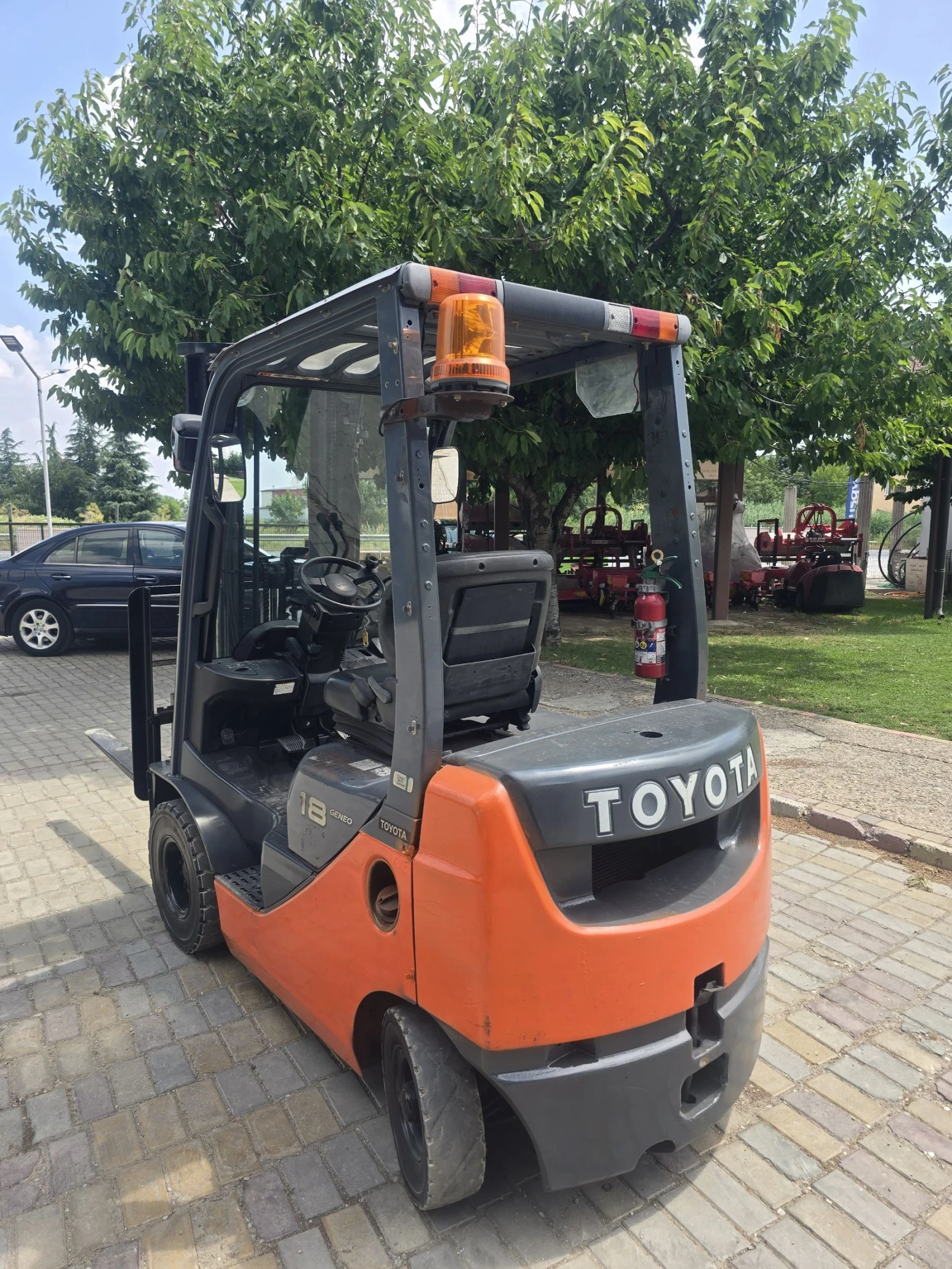 Мотокар Toyota Дизел, 4.7м вдига, 1.8тон, 2018г, снимка 3 - Индустриална техника - 55147848