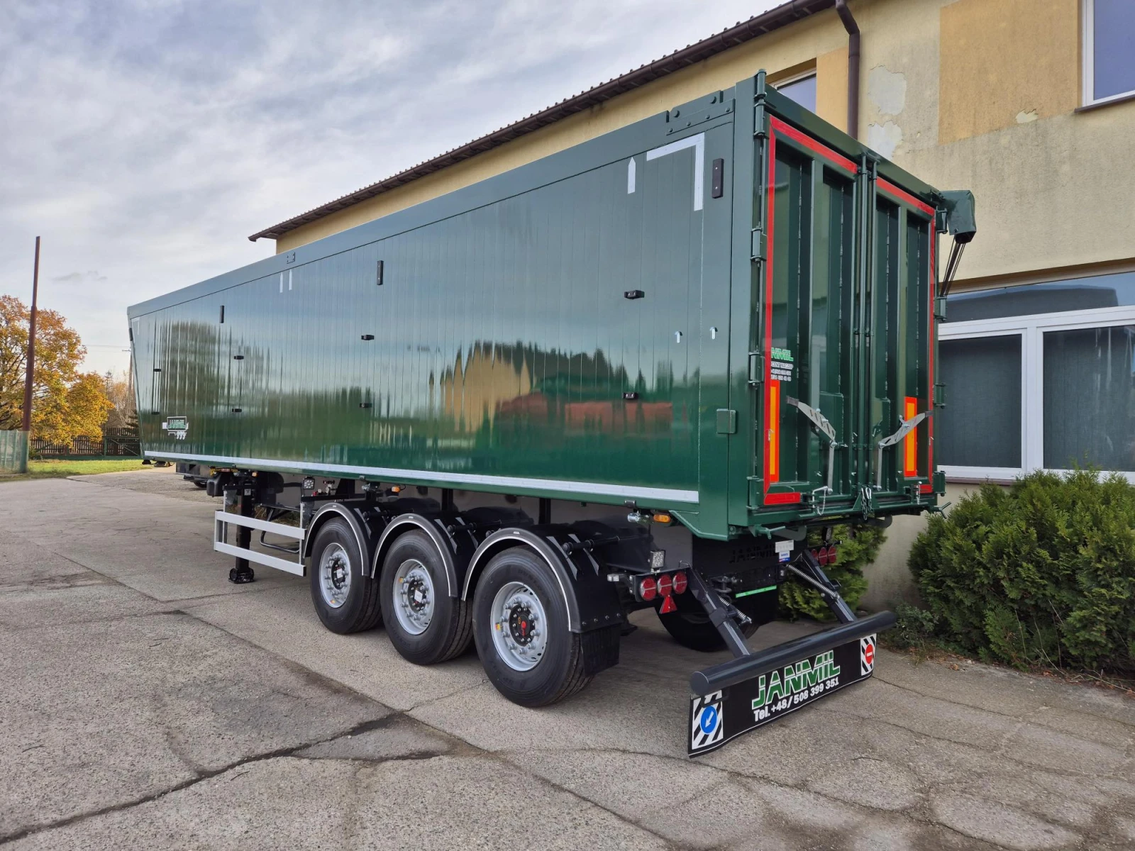   JANMIL | Mobile.bg   3