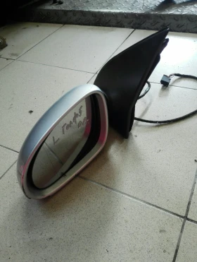 Огледало ляво Фолксваген Голф 5 хечбек