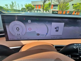 Genesis GV70 AWD Luxury /360 / HUD / Panorama / CarPlay , снимка 8