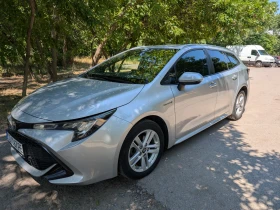 Обява за продажба на Toyota Corolla 1.8 Style с нови зимни гуми с джанти  ~35 300 лв. - изображение 1