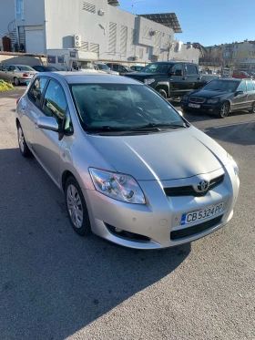 Toyota Auris 2.0 D4D, снимка 2