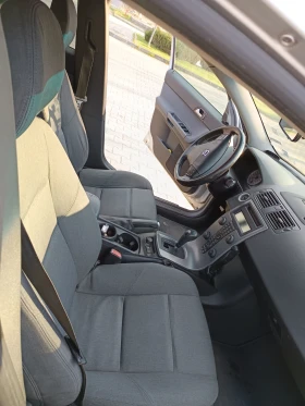 Volvo S40 - 3350 € / 6552.03 лв. - 30339607 5