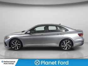 VW Jetta GLI/2.0T/DSG/ОБДУХВАНЕ/ПАНО/CARFAX | Auto.bg — изображение 9