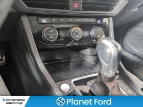 VW Jetta GLI/2.0T/DSG/ОБДУХВАНЕ/ПАНО/CARFAX | Auto.bg — изображение 17