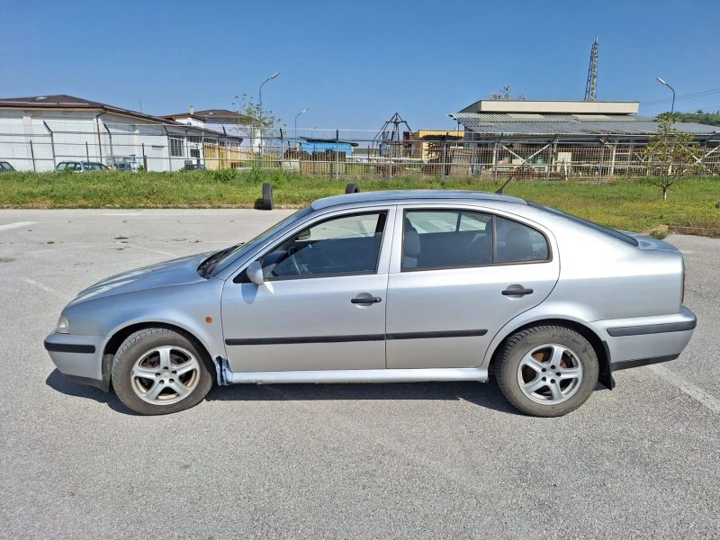 Skoda Octavia I Tour 1.6 (101 Hp), снимка 3 - Автомобили и джипове - 46654318