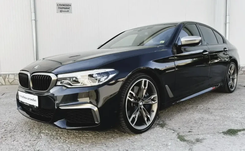 BMW 550 М550 xDrive, снимка 1 - Автомобили и джипове - 46566400