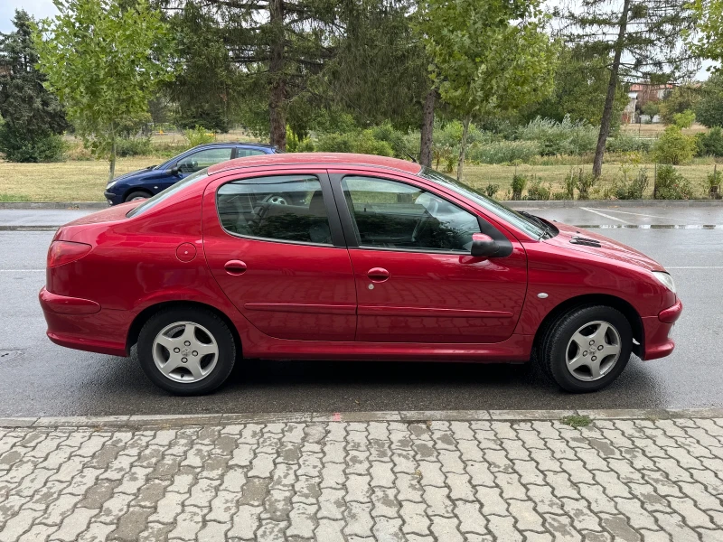 Peugeot 206, снимка 2 - Автомобили и джипове - 47230536