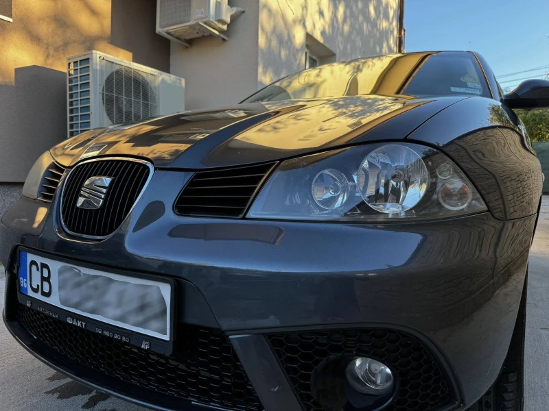 Seat Ibiza 1.4, снимка 3 - Автомобили и джипове - 47658011