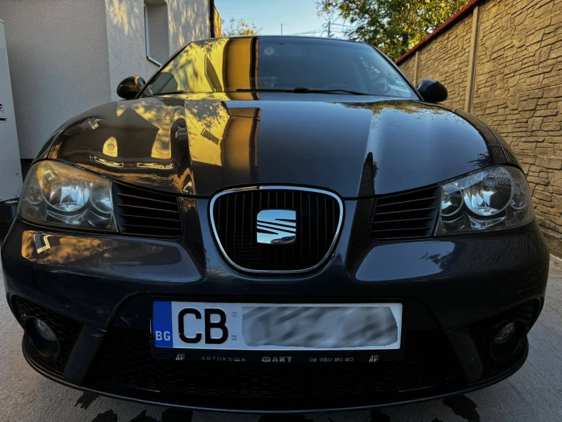 Seat Ibiza 1.4, снимка 6 - Автомобили и джипове - 47658011