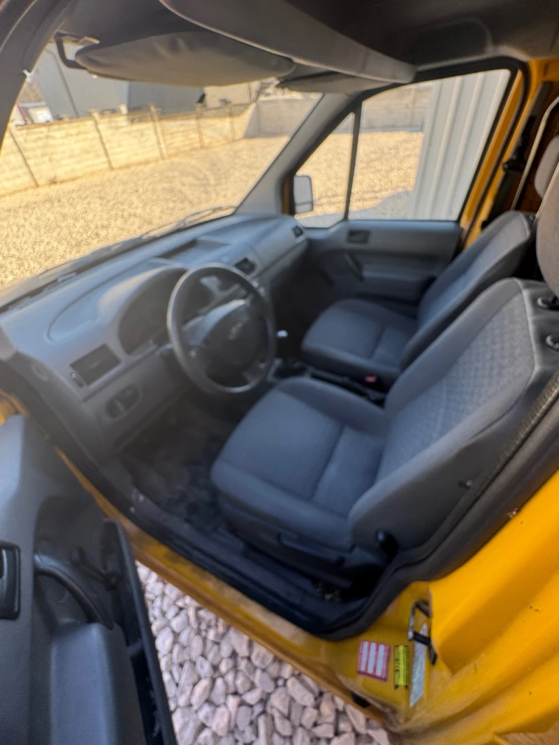 Ford Connect 1.8td, снимка 4 - Автомобили и джипове - 47860875