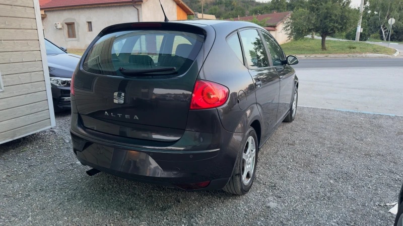 Seat Altea КЛИМАТИК, снимка 4 - Автомобили и джипове - 51194499