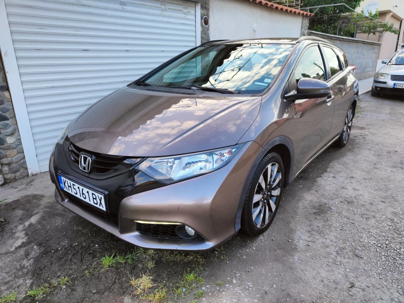 Honda Civic Tourer, снимка 2 - Автомобили и джипове - 52579182