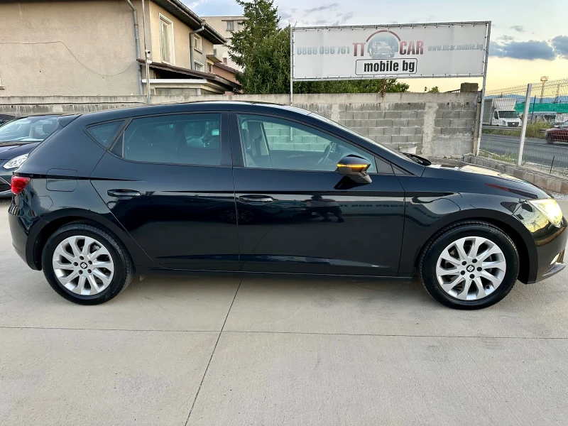 Seat Leon 1.6TDI 6-скор.Нави! Лед! Перфектен!!!, снимка 8 - Автомобили и джипове - 51725734