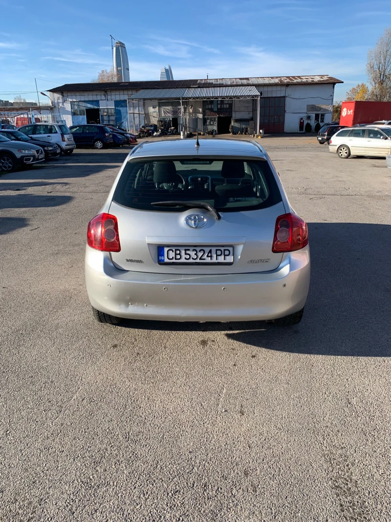 Toyota Auris 2.0 D4D, снимка 7 - Автомобили и джипове - 52529864