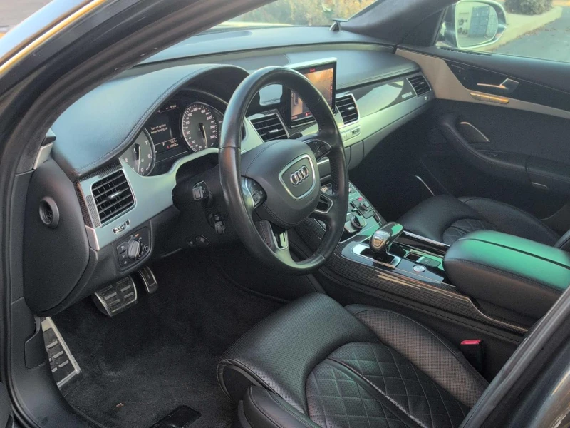 Audi S8 Обдух* 360* B&O* Distronic* Масаж, снимка 7 - Автомобили и джипове - 52563041