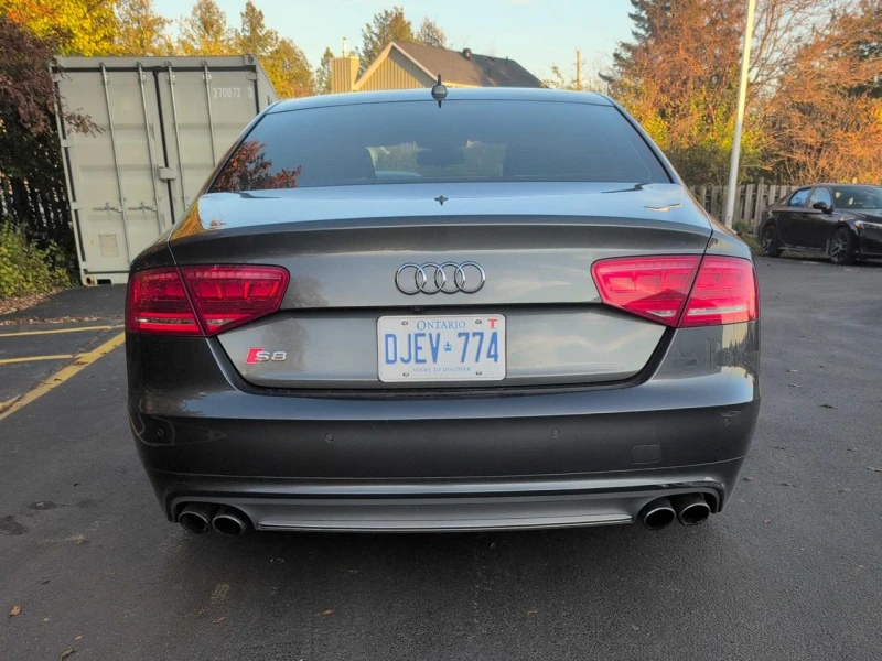 Audi S8 Обдух* 360* B&O* Distronic* Масаж, снимка 5 - Автомобили и джипове - 52563041