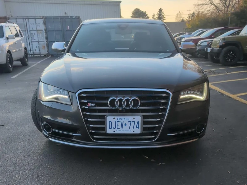 Audi S8 Обдух* 360* B&O* Distronic* Масаж, снимка 3 - Автомобили и джипове - 52563041