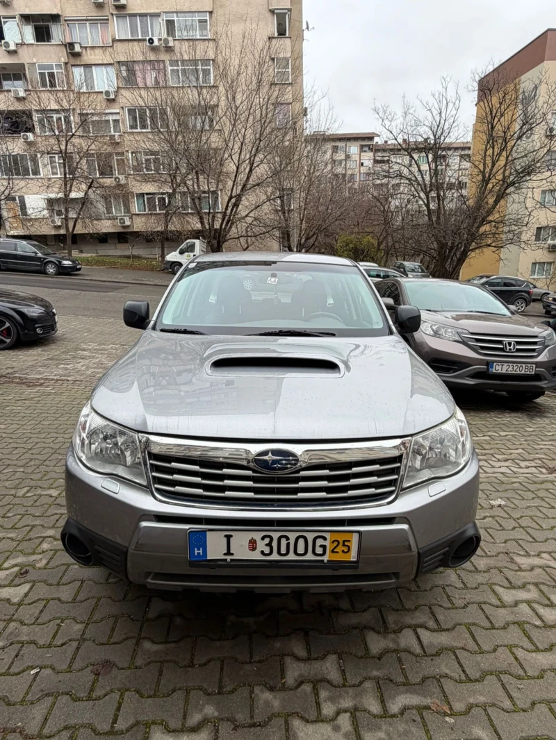 Subaru Forester 2.0, снимка 3 - Автомобили и джипове - 52876554