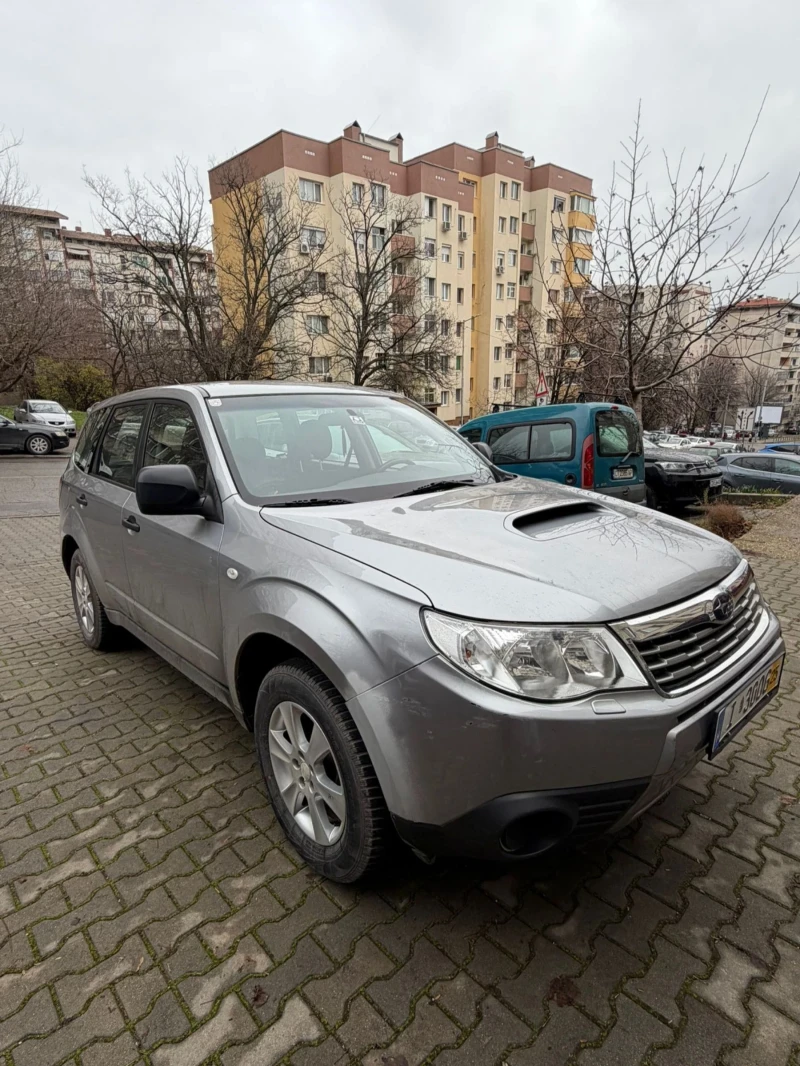 Subaru Forester 2.0, снимка 2 - Автомобили и джипове - 52876554