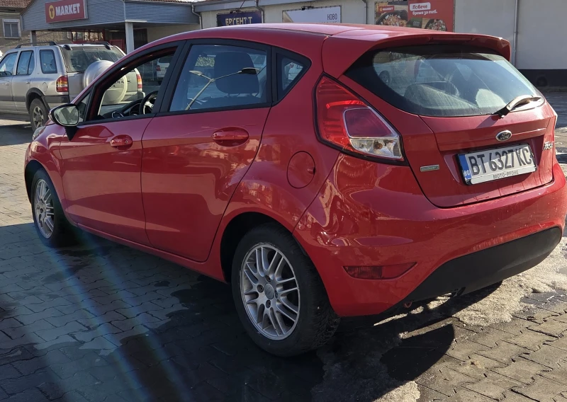 Ford Fiesta, снимка 3 - Автомобили и джипове - 53012786