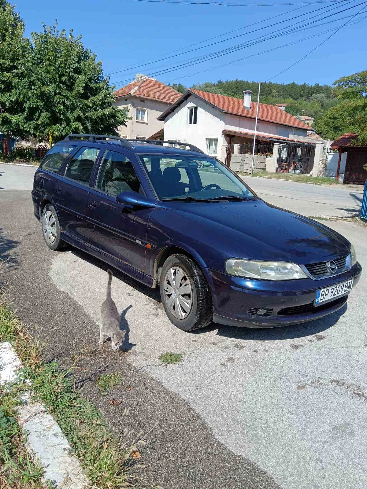 Opel Vectra 1.6 - изображение 10