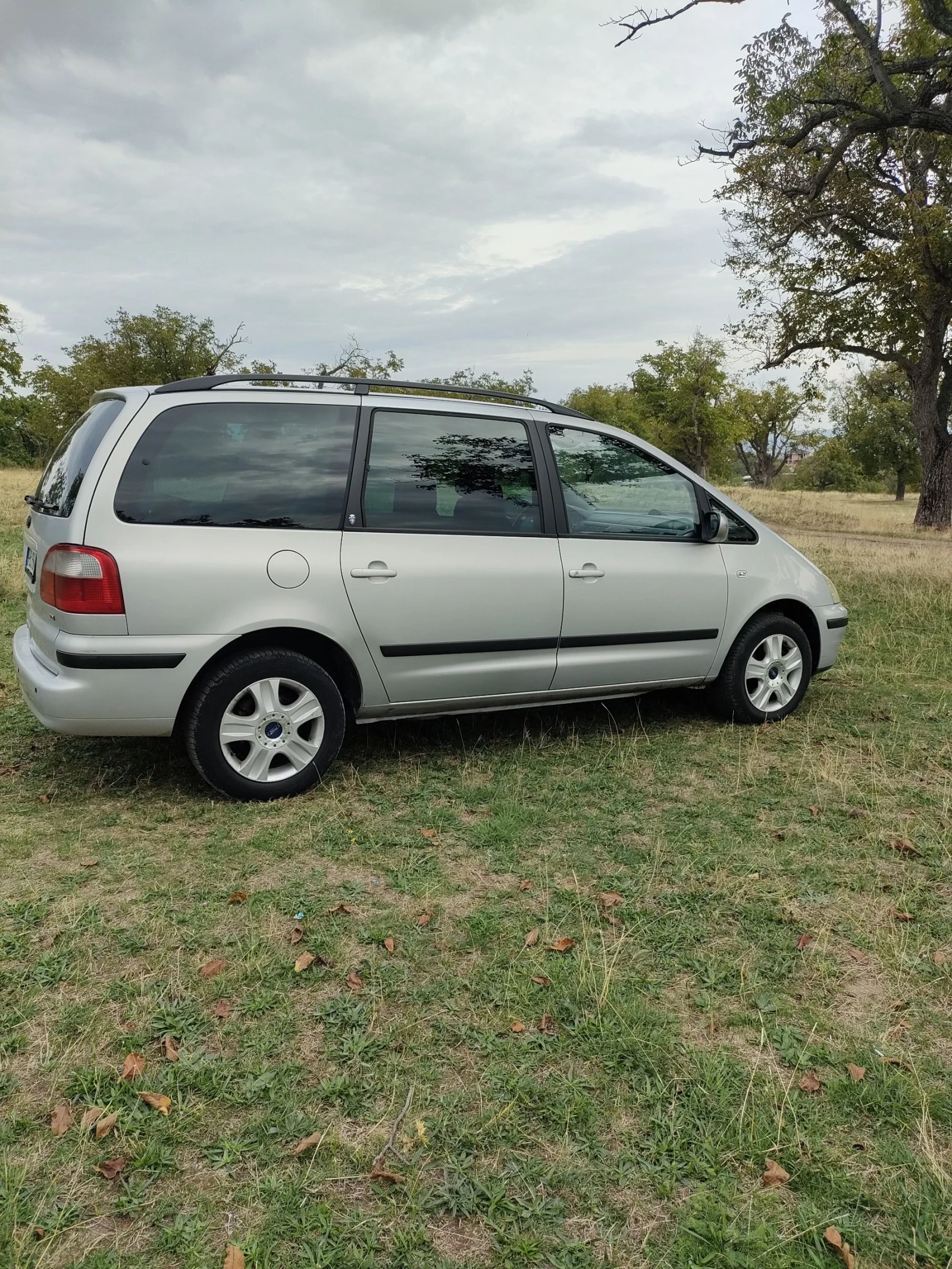 Ford Galaxy  - изображение 5