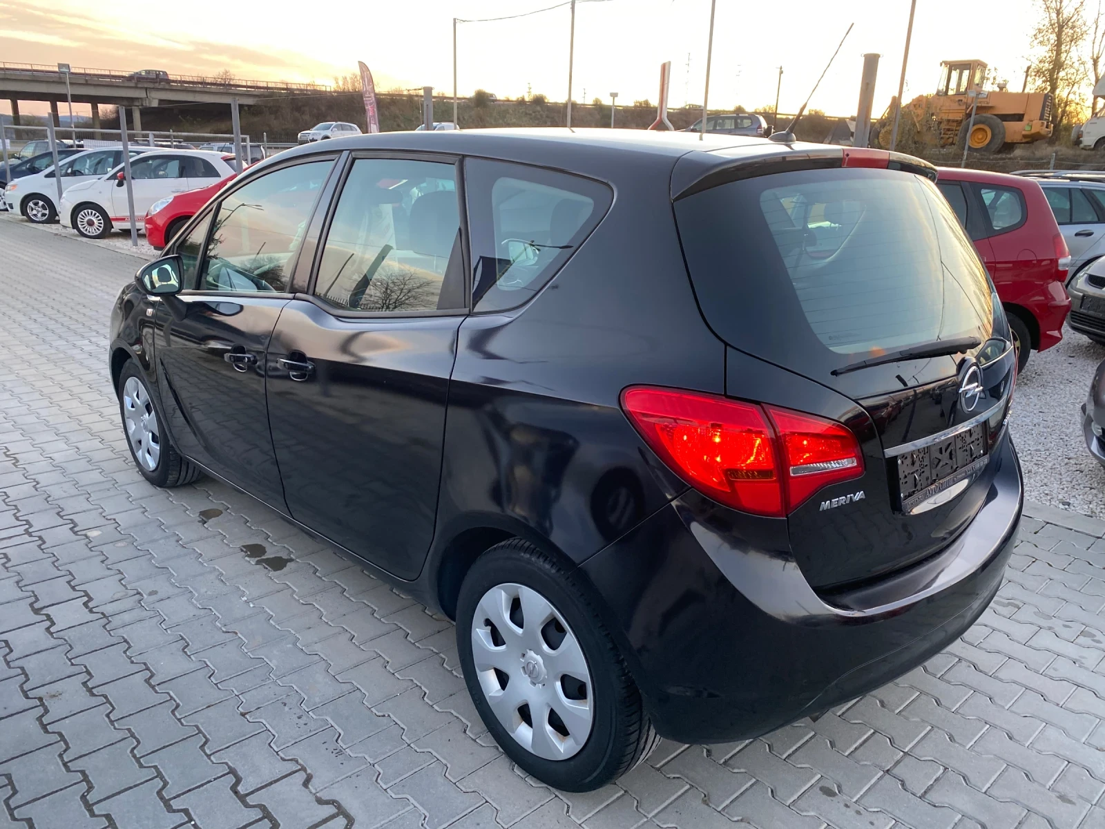 Opel Meriva 1.3* Нов внос* Топ* Клима* Бартер* Лизинг*  - изображение 9