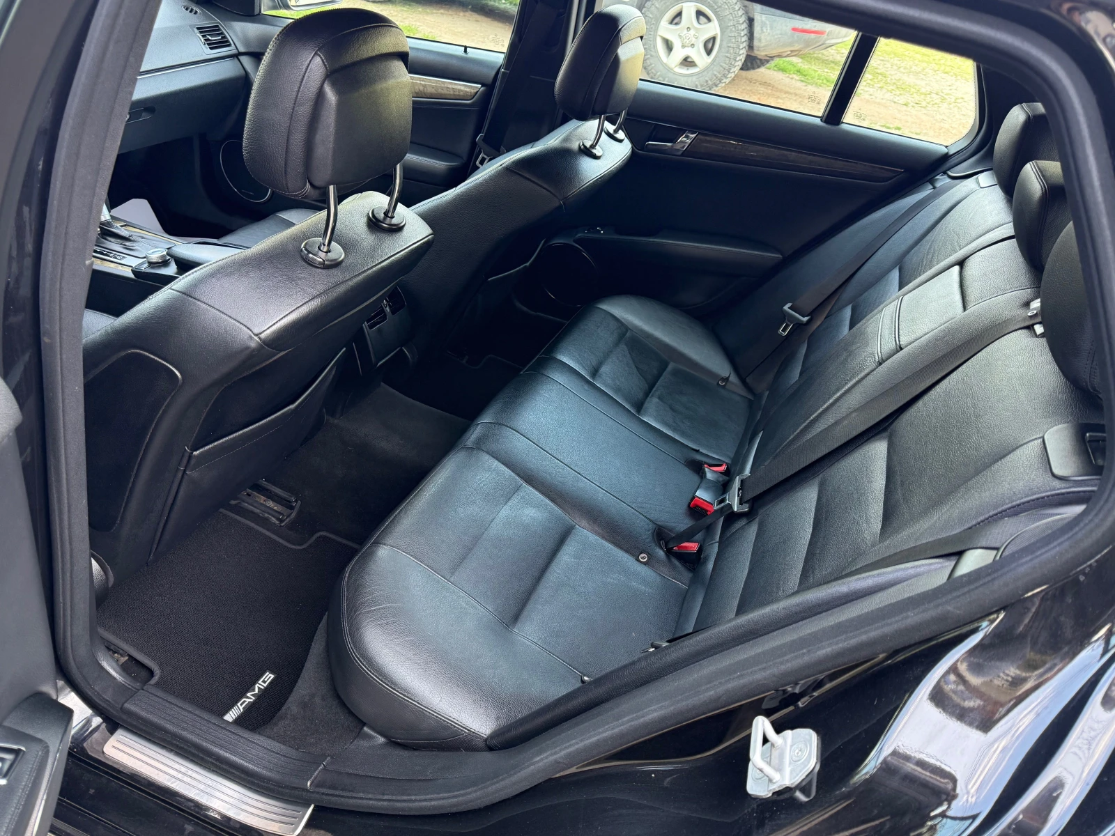 Mercedes-Benz C 320 4MATIC AMG-Avantgarde - изображение 10