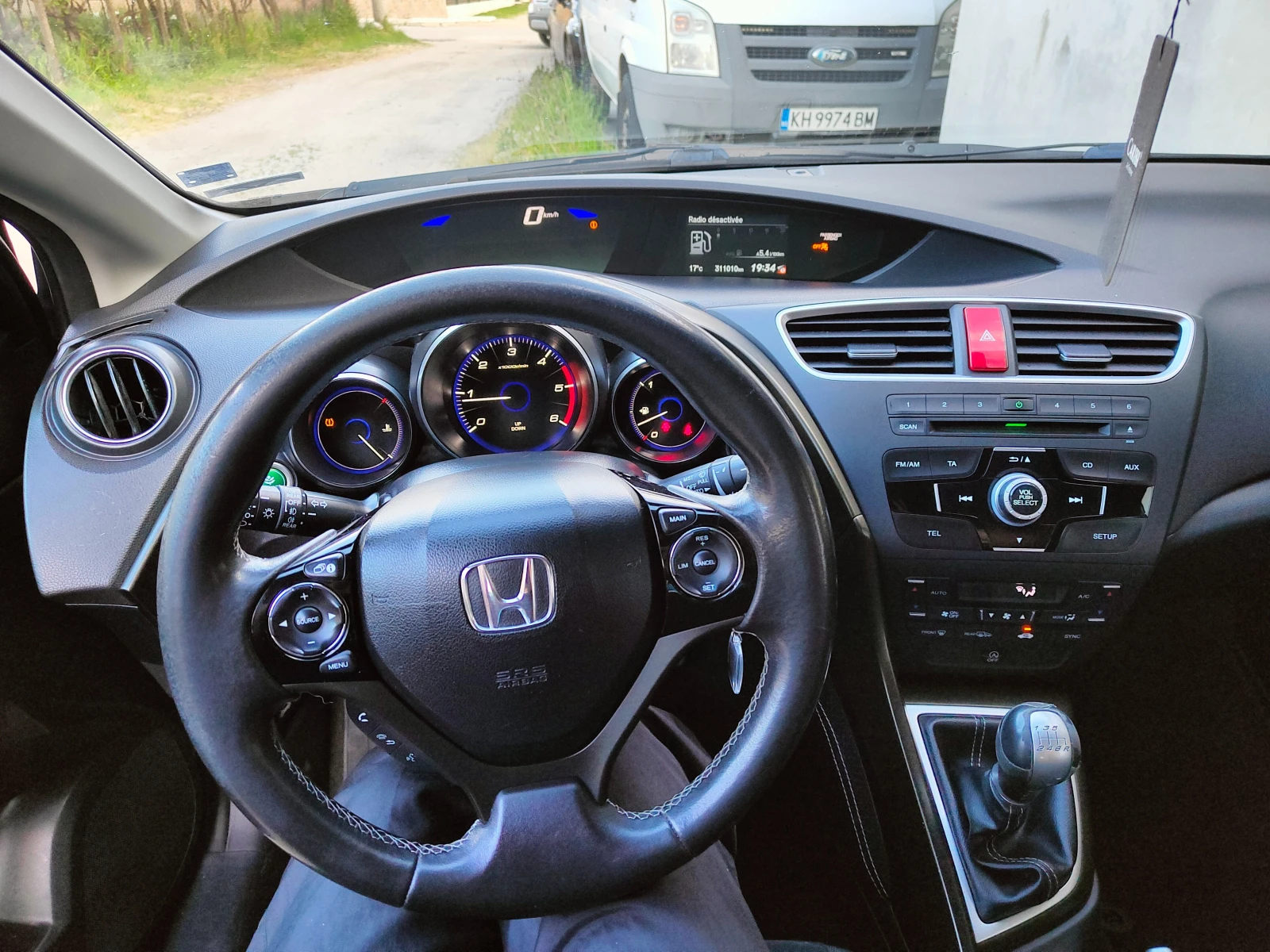 Honda Civic Tourer - изображение 10