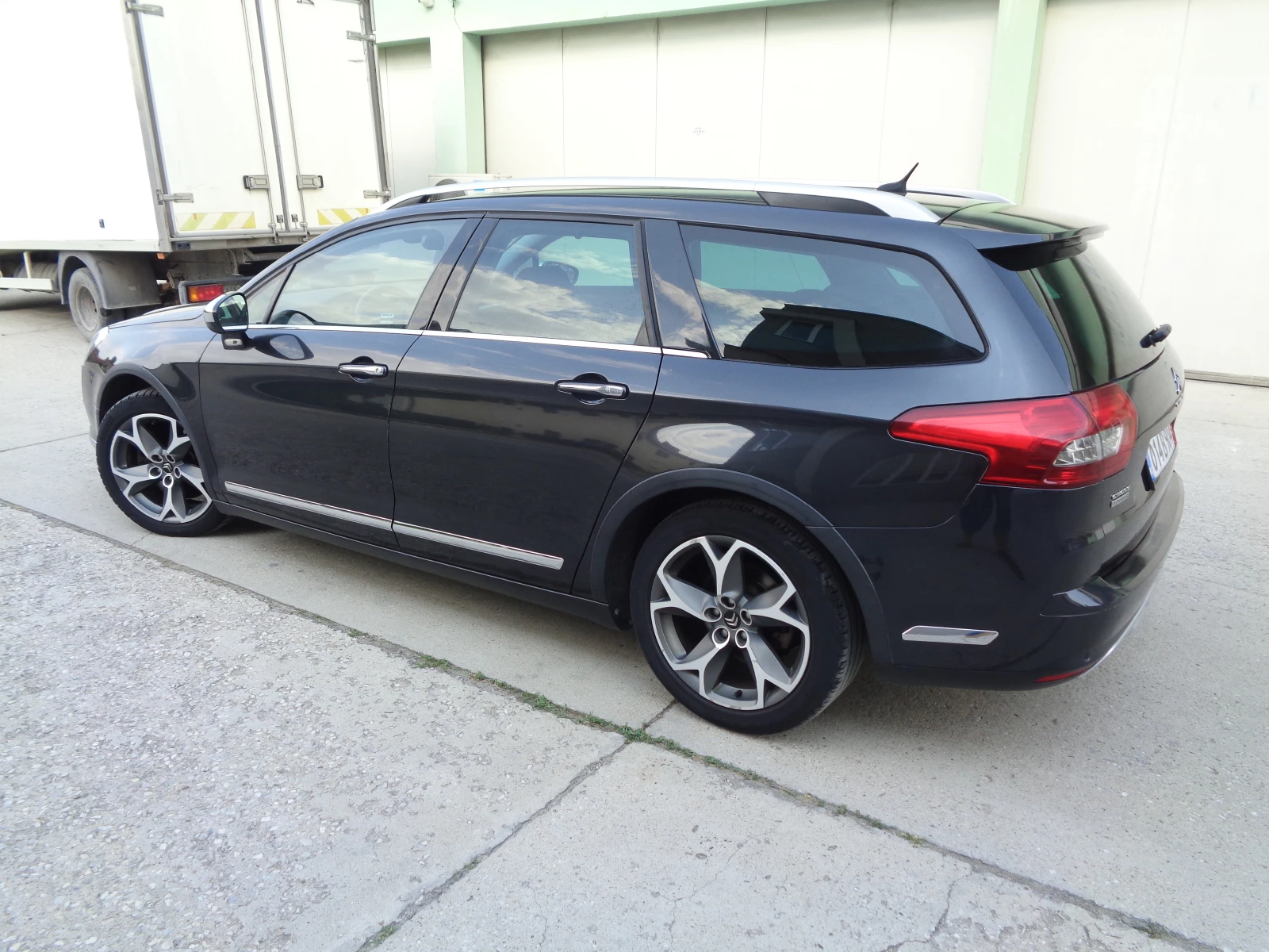 Citroen C5 2.0HDI-180-NAVI-KOJA-AVTOMAT-LIZING - изображение 3