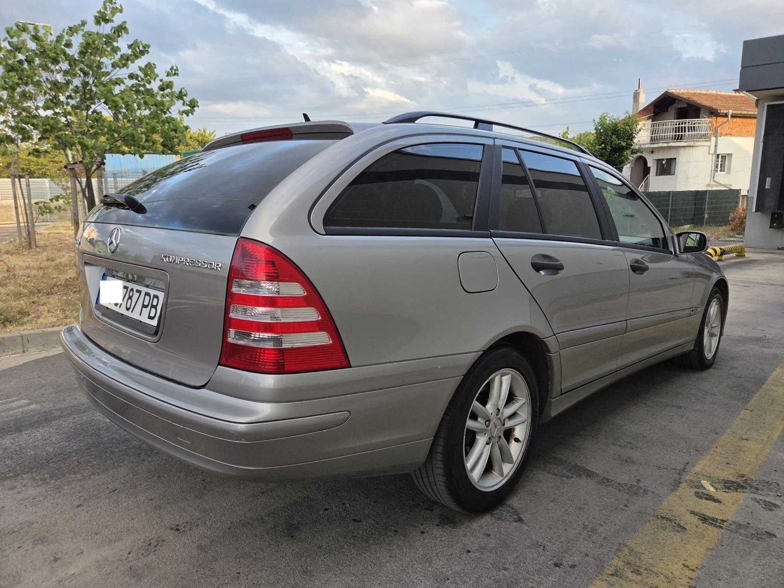 Mercedes-Benz C 180 Kompressor| Уникат  | Обслужена  - изображение 5