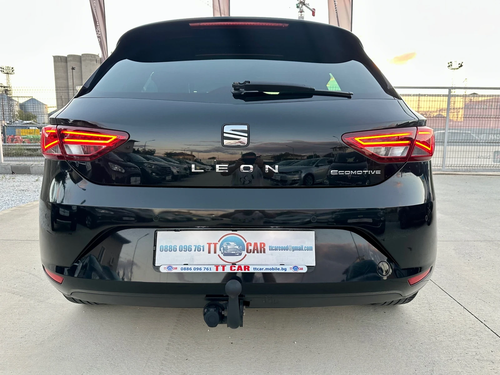 Seat Leon 1.6TDI 6-скор.Нави! Лед! Перфектен!!! - изображение 5