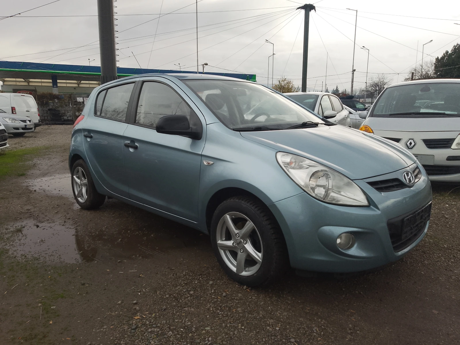 Hyundai I20 1, 4 i - изображение 7