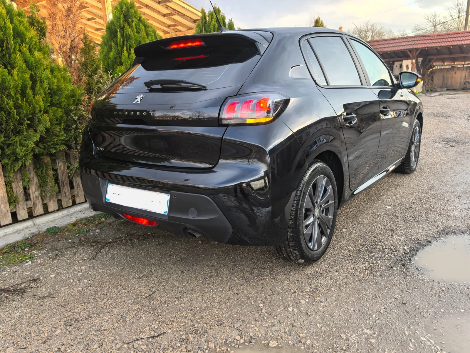 Peugeot 208 60000км ПЕРФЕКТЕН 101кс. - изображение 7