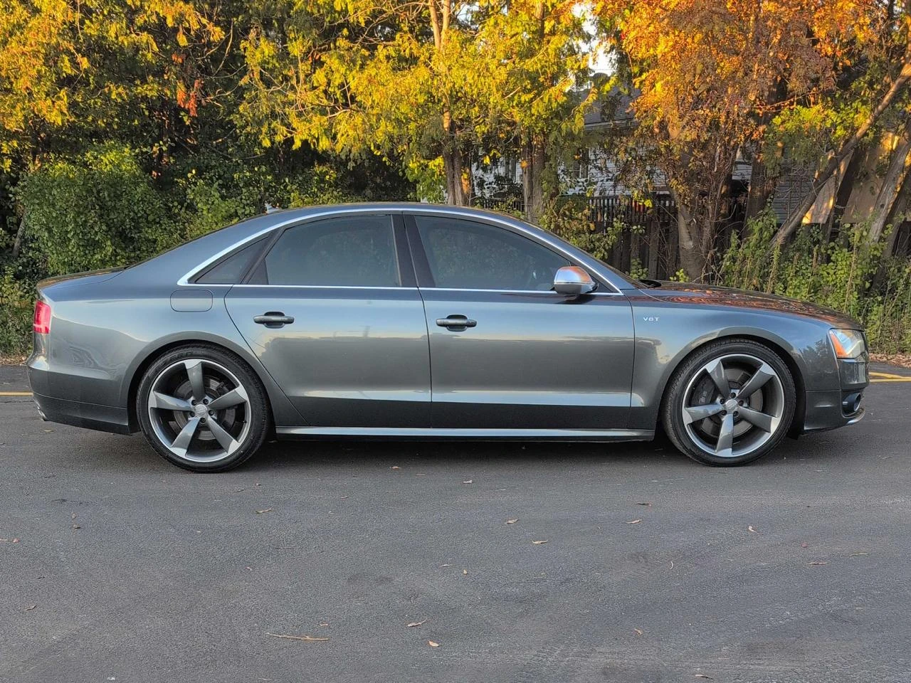 Audi S8 Обдух* 360* B&O* Distronic* Масаж - изображение 2