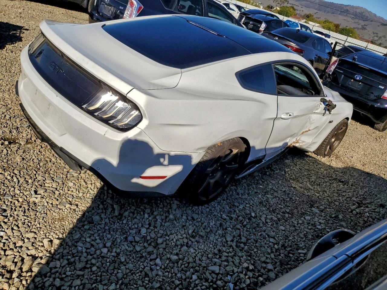 Ford Mustang 5l Gt, снимка 3 - Автомобили и джипове - 53756237