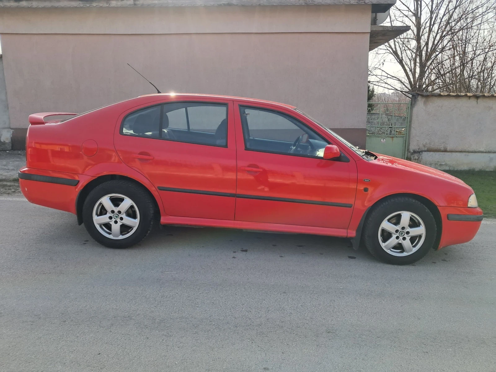 Skoda Octavia 1.9 TDI 110кс, снимка 6 - Автомобили и джипове - 53870552