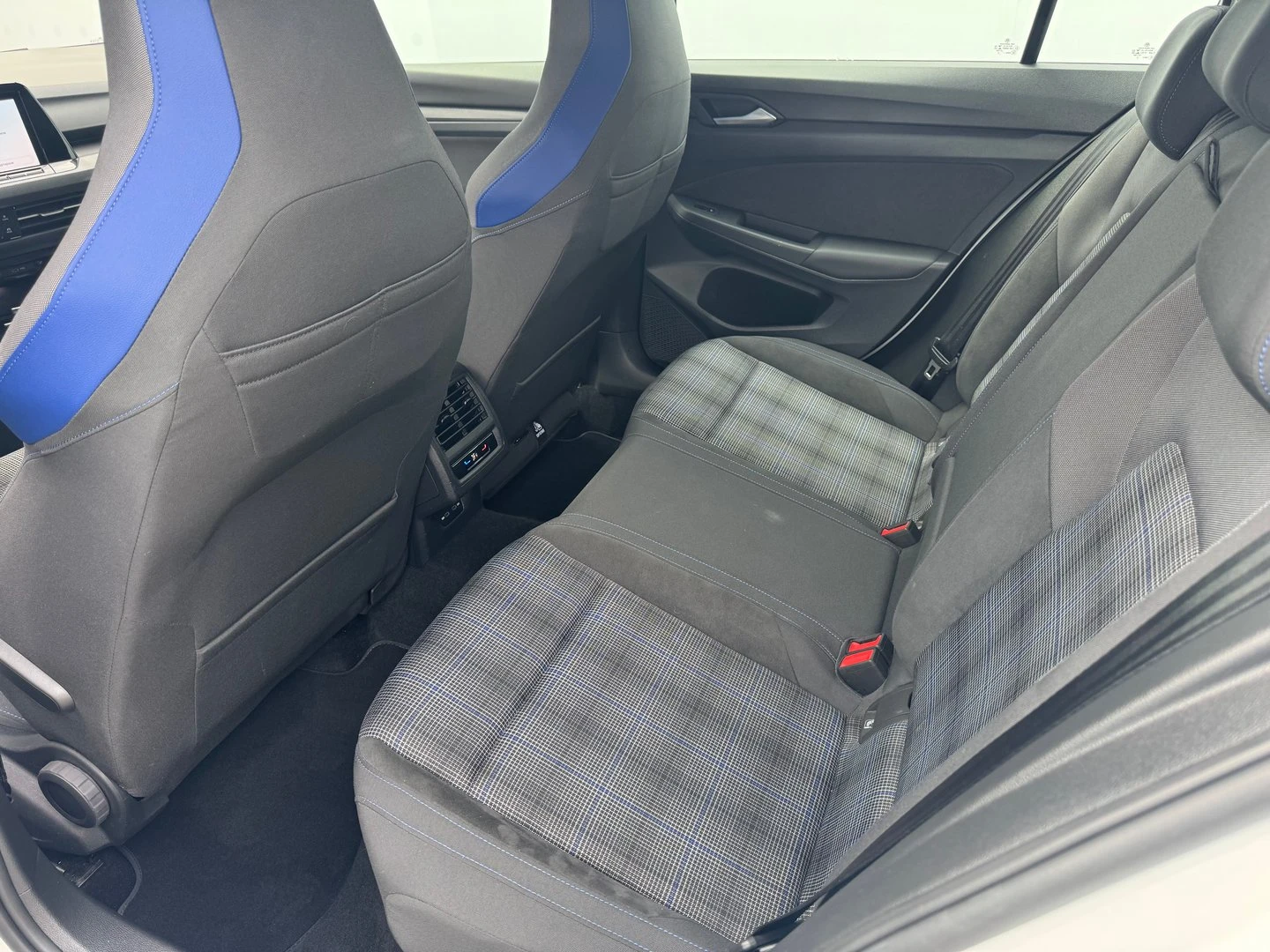 VW Golf, снимка 8 - Автомобили и джипове - 54353329