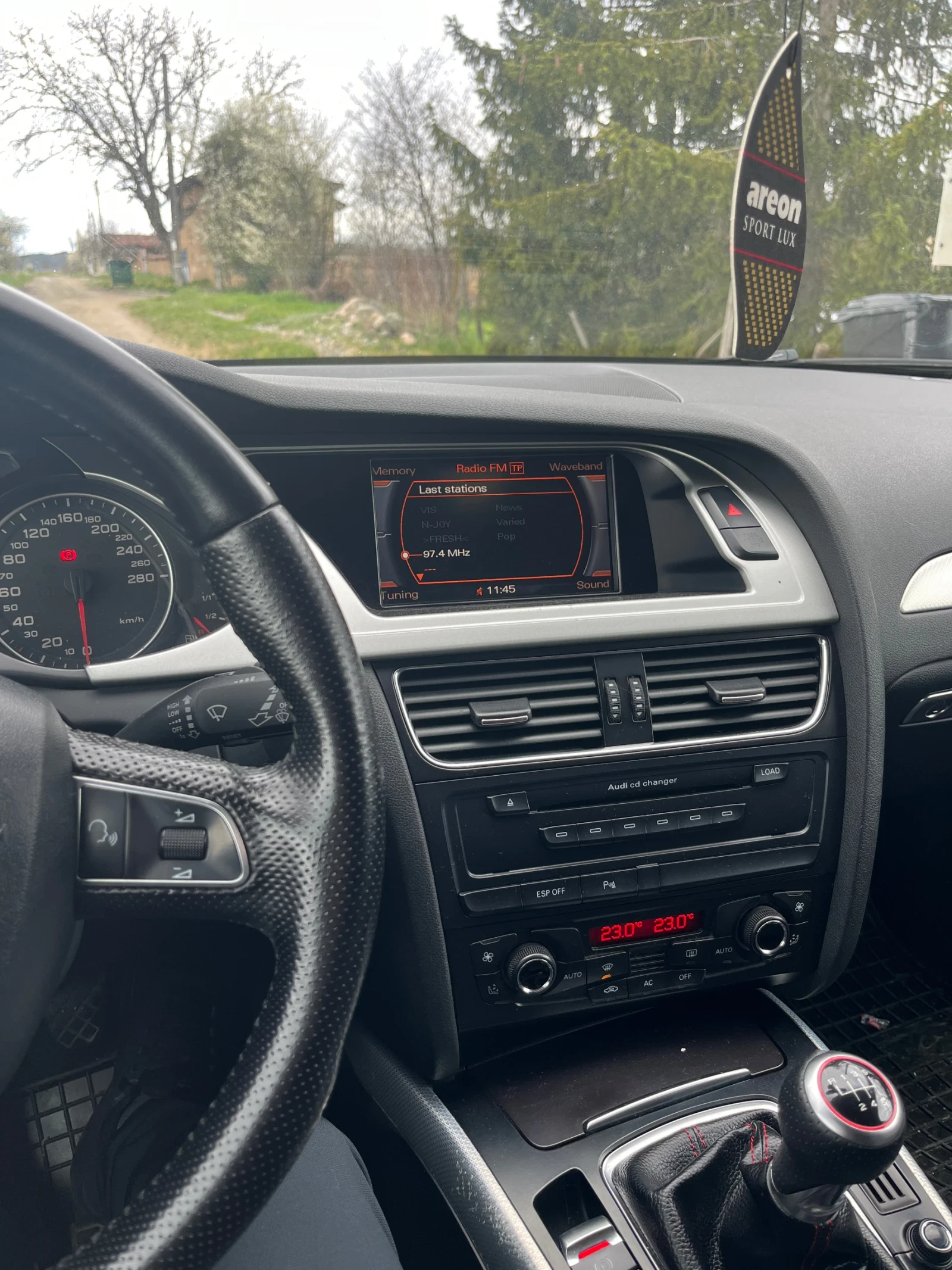 Audi A4, снимка 4 - Автомобили и джипове - 54208739