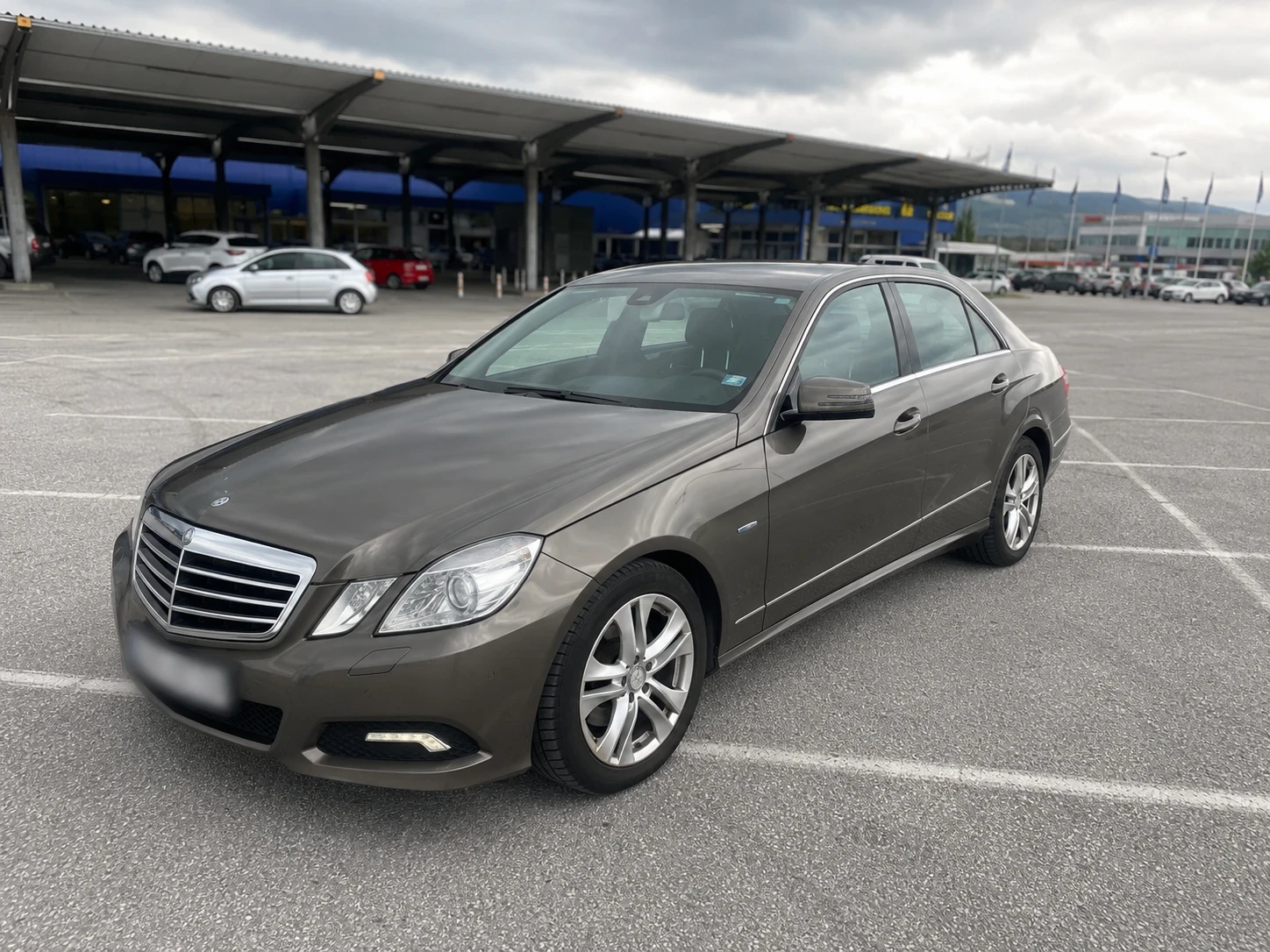 Mercedes-Benz E 350 CGI | AVANTGARDE | PANORAMA | AMG NIGHT AMBIENT | 