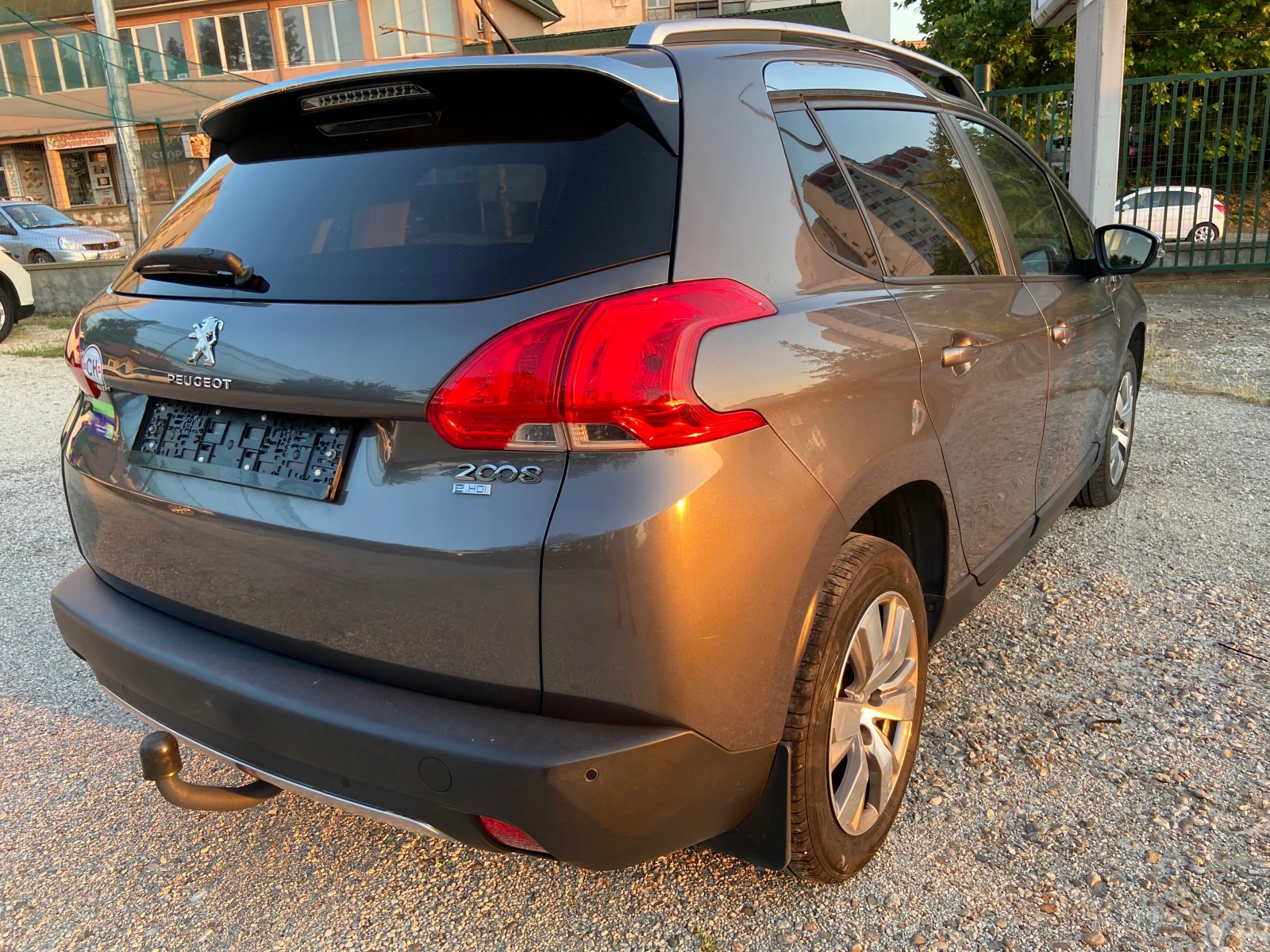 Peugeot 2008 1.6 HDI 92кс 99000км, снимка 5 - Автомобили и джипове - 55073295