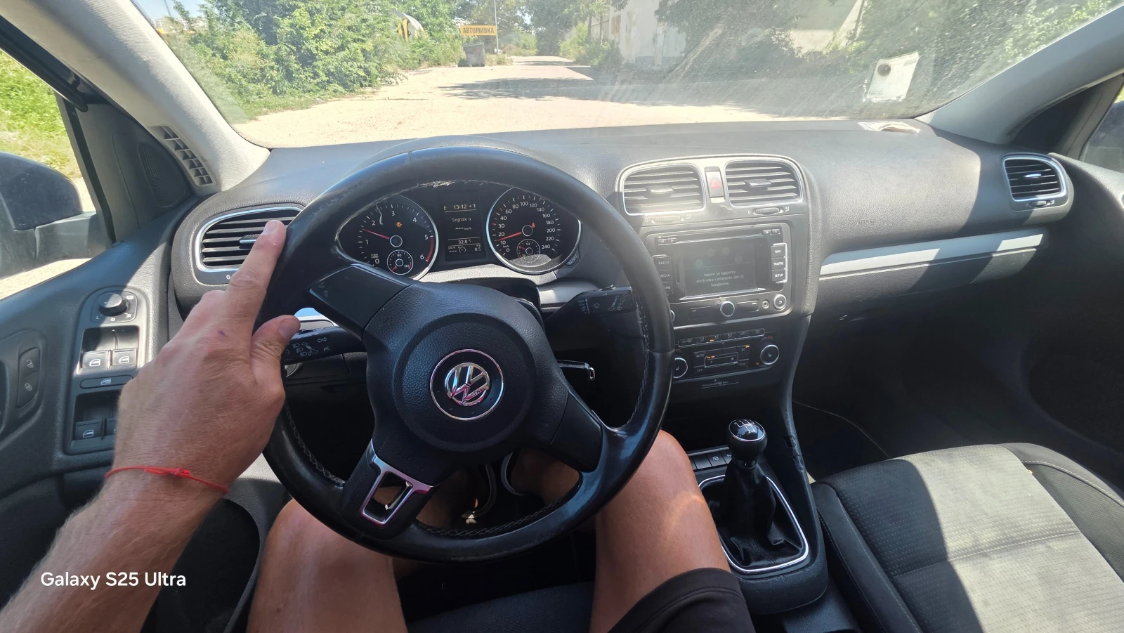 VW Golf 1.6d, снимка 7 - Автомобили и джипове - 55427198